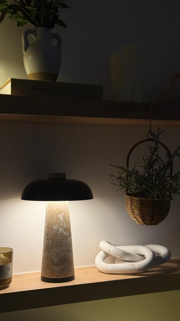 Amo Şarjlı Masa Lambası